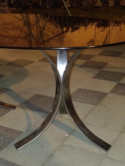 Table ancienne ovale en métal argenté - Osvaldo BORSINI