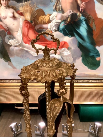 Nécessaire De Cheminée De Style Louis XVI D époque Napoléon III En Bronze Doré