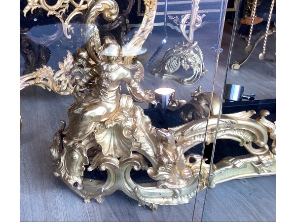 barre de chenets complète de style Louis XV en bronze doré d époque 19 eme siècle